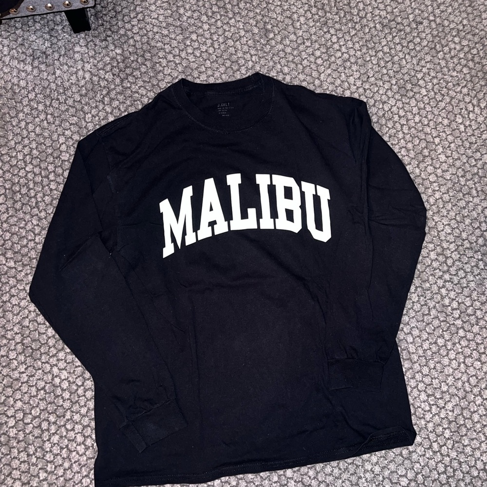 Brandy Melville Black Long Sleeve Tee - Picture 4 of 4